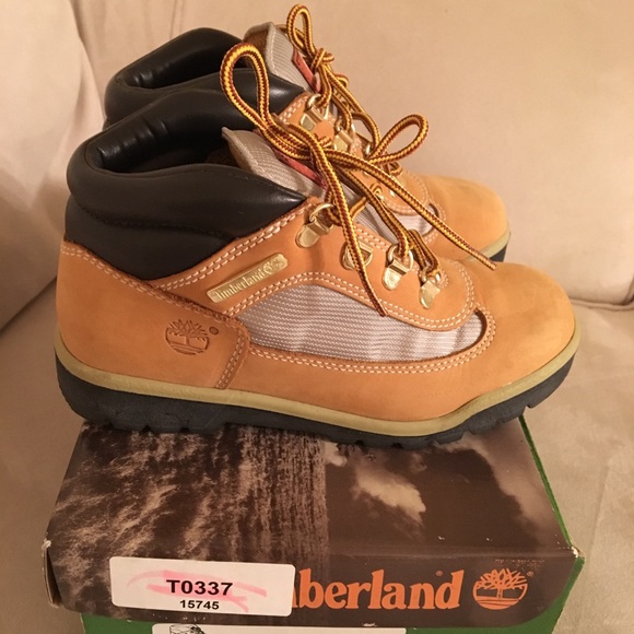 Youth Timberland Boot EUC Size 2.5 - Picture 4 of 8
